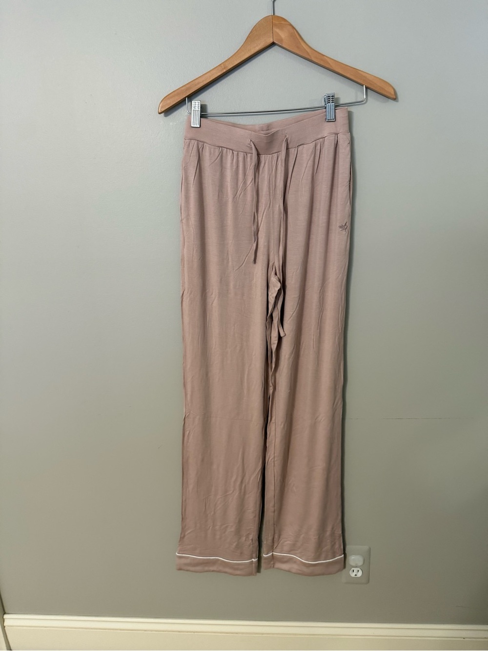 NWT. Cozy Earth Bamboo Long Sleeve PJs - blush size XST - Picture 4 of 6